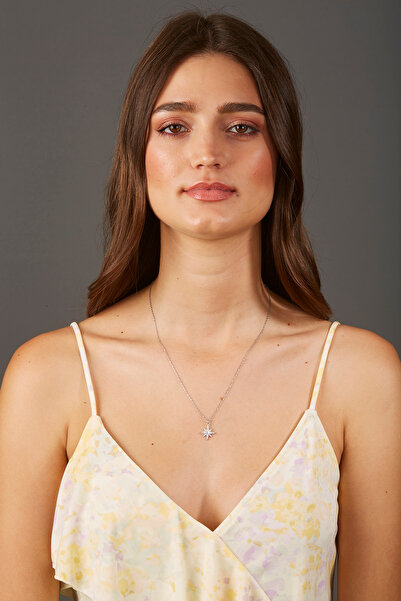 Joy of Jade Carmen Kutup Yıldızı Kolye 1 Mikron Rodyum Kaplama (925 A.GÜMÜŞ ÜZERİNE) Zirkonyum