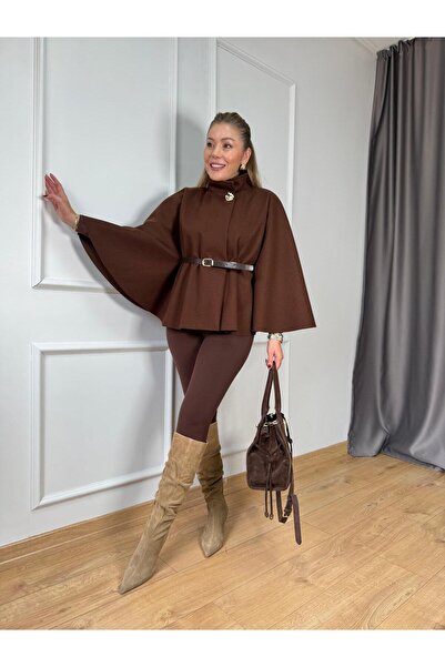 Size Özgü Кафеено пончо с златни копчета