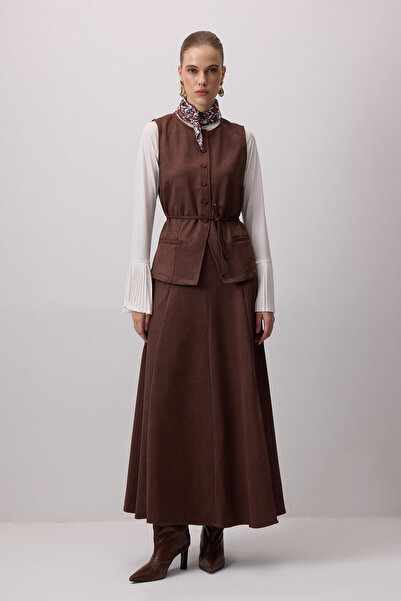 Touché Privé بدلة تنورة من جلد الغزال