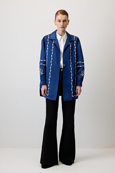 Touché Privé Контрастна вишивка на сатиновій куртці