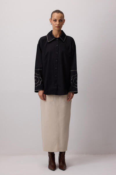 Touché Privé Stone-Detail Gabardine Shirt