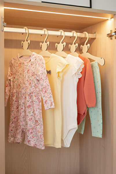 mdf 6 Adet Bebek Askısı 20 cm | Kız Çocuğu Figürlü Ahşap (MDF) Çocuk Elbise Askılığı