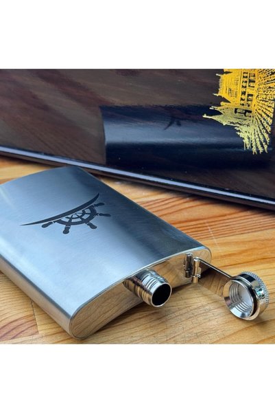 PERLOTUS 8 oz 235 Cc Funnel-Type Pocket Flask with Lid, Steel Ship Helm-Themed Liquor Flask