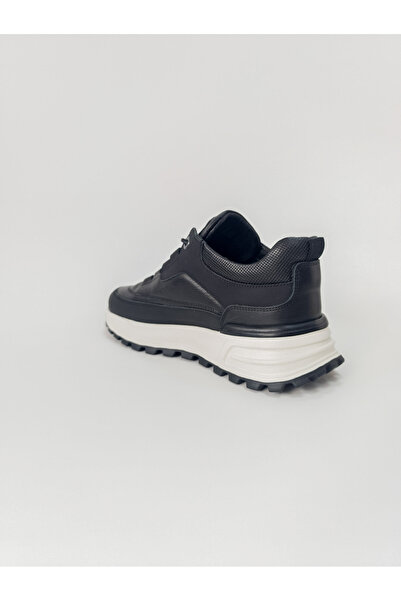 Voyager Men's Genuine Leather Orthopedic Rubber Sole Lace Light Casual Shoes