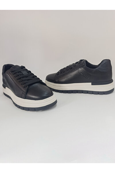 Voyager Men's Genuine Leather Lace-Up Rubber Sole Comfortable and Stylish Classic Shoes