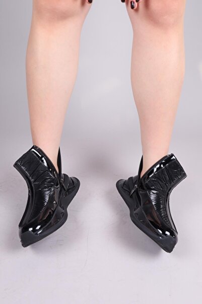 Birikon Vaseca Patent Leather Parachute Trim Boots Black