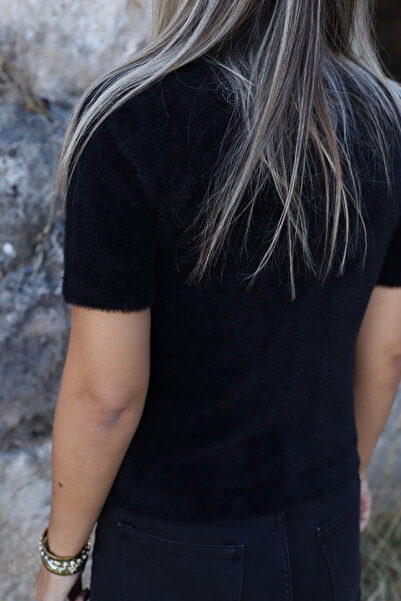 bytugcekaya Tricotaj negru cu detaliu cu nasturi, mărime standard