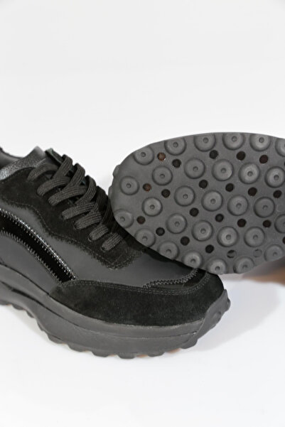 DGN 20343 Men's Lace-Up Sports Shoes