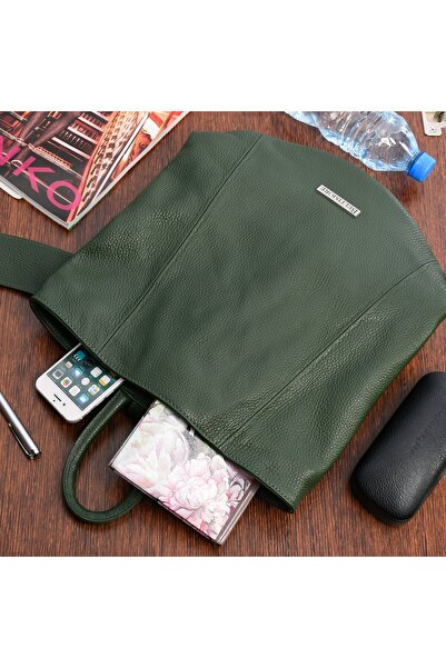 Other Women's leather backpack, elegant and fashionable for work