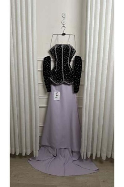 Onila Black embroidered dress with a corset