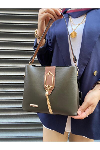 H&D COLLECTİON Много стилна чанта с 2 ремъка и 3 отделения, украсена с пискюл...