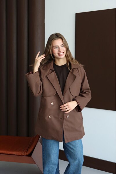 şuranur Kadın Dört Düğmeli Kısa Rüzgarlıklı Trençkot