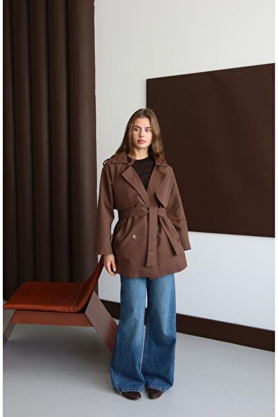 şuranur Kadın Dört Düğmeli Kısa Rüzgarlıklı Trençkot