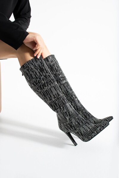 ZENNESHOES Liora Stone Detailed Thin Heel Boots