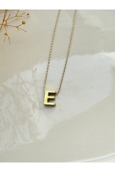 Blotch قلادة فولاذية صغيرة أنيقة ورائعة على شكل حرف E مقاس 0.90 سم
