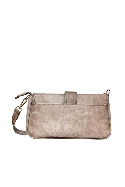 Senna Collection Suede Bag Is a Very Stylish and Awesome Model