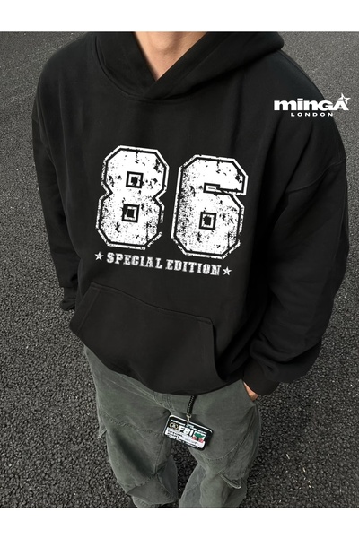 Minga London سويت شيرت أسود 86 إصدار خاص مطبوع - غوستيلا