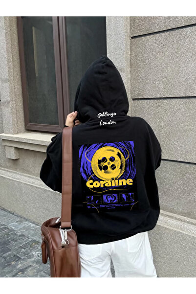 Minga London سويت شيرت أسود مطبوع عليه كورالاين - غوستيلا
