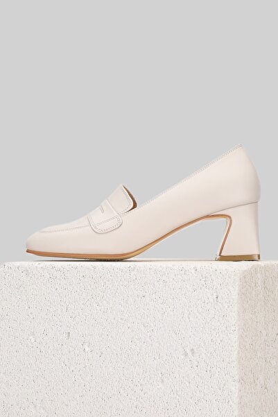 TUNAELLİ Women's Beige Genuine Leather Size 35-41 Medium Heel Classic Loafer Shoes
