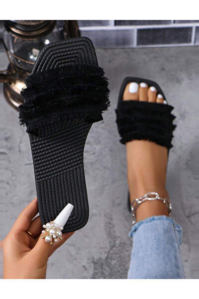 Sheya Sheya flip-flops, black