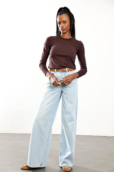 5in1Canpolat Brown Fit Basic Long Sleeve T-Shirt