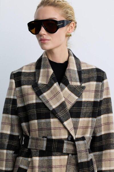 BE BLUE Plaid Double-Breasted Long Coat