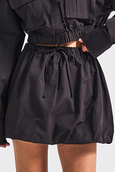 its basic Жіноча чорна міні-спідниця з балонним кроєм w5-1