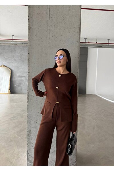 Mira İpek Двукомпонентен комплект от трикотаж с копчета и детайли на талията