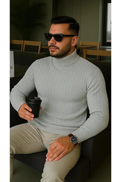 golden toptan Светло-синій трикотажний светр