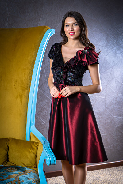 Vanessa Line RO Κομψό κλος φόρεμα από μπορντό ταφτά και βελούδο με γκλίτερ