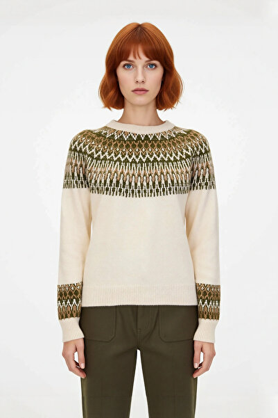 PayBuy Women's Regular Fit Ethnic Patterned Crew Neck Raglan Sleeve Knitwear Sweater Ideal for Winter Days Elegance