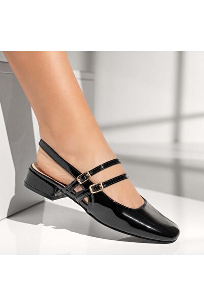 BMoD Pantofi de damă negri lucioși cu toc jos și baretă MOD13519