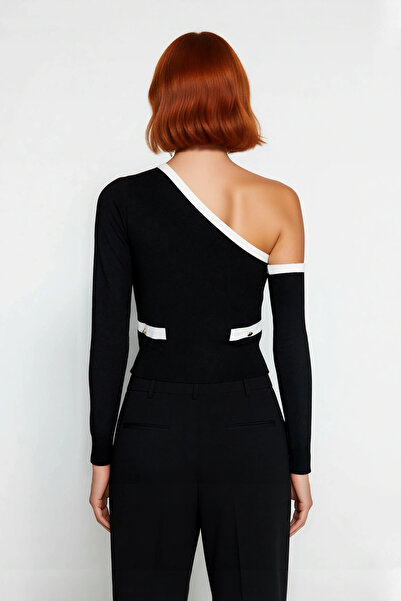 PayBuy Women's Black Color Block Asymmetrical Neckline Fitted Crop Long Sleeve Slim Knitwear Sweater Spring Autumn