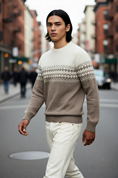 PayBuy Men's Fitted Ethnic Patterned Crew Neck Knit Sweater Ideal for Winter Days a Stylish and Comfortable One