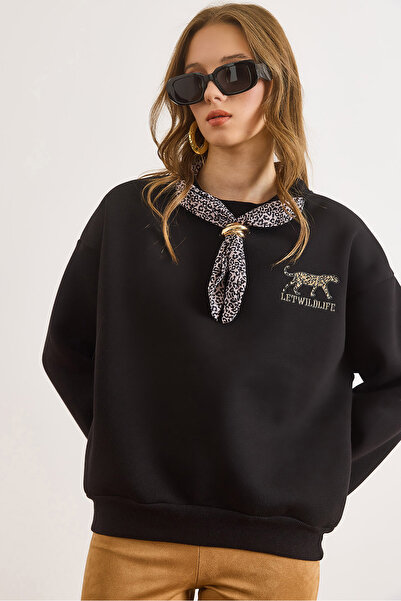 Olalook Women's Black Scarf Detailed Embroidered Sweatshirt Swt-19000762