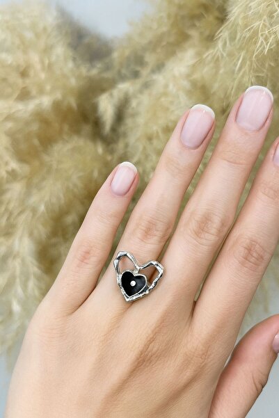 Herşey Nota خاتم أسود بتصميم قلب متداخل - يرمز إلى أبدية الحب