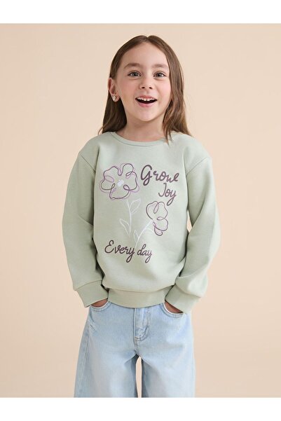 LC Waikiki Crew Neck Printed Girl's Thick Sweatshirt