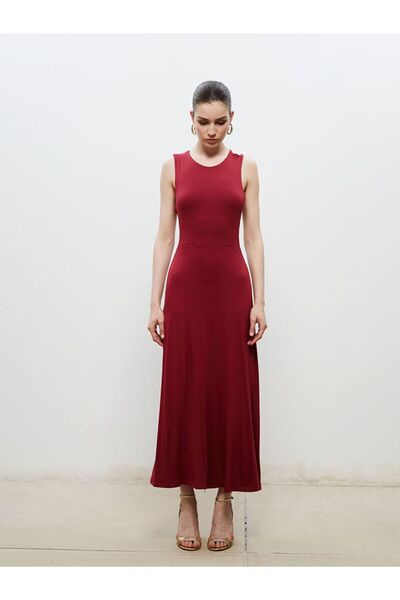 LC Waikiki Soulife burgundy crewneck back window dress