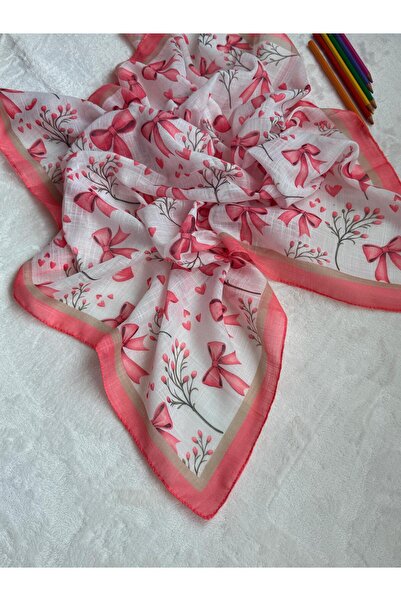 HURİSÖNMEZ وشاح بناتي من القطن بتفاصيل فيونكة بلون البودرة مقاس 80*80 سم