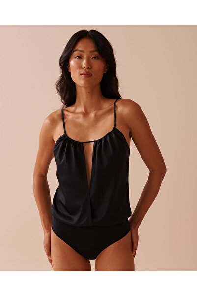 La Vie en Rose دمية دب من الساتان والألياف الدقيقة