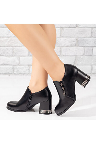 BMoD Pantofi negri de damă cu toc gros și fermoar MOD10599