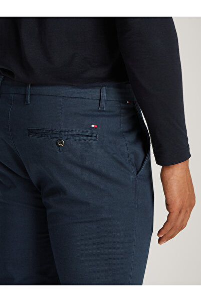 Tommy Hilfiger Men Desert Sky Bleecker Slim Chinos