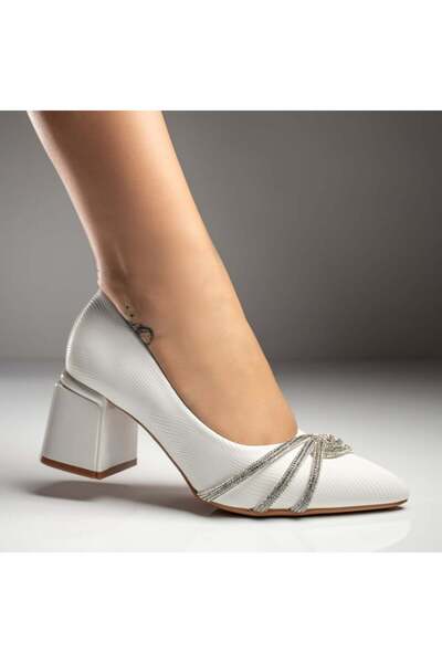 Modlet.ro Women's white thick heel shoes MOD11735