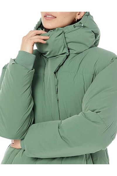 Amazon basics Women's short down jacket with hood, green, size 2xl,
