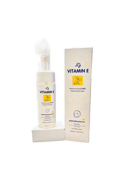 LOVE JOJO LJ Vitamin E Moisturizing Care Cleansing Foam