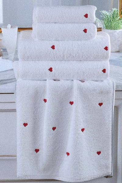 My Catherine Набір рушників з білим вишитим серцем, 100% бавовна, 4 штуки Набір для лазні 2 штуки 70x140см - 2 штуки 50x90см