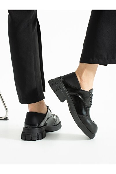 ALEMDAR AYAKKABI EDOSKİ Черни дамски мокасини в рустик стил