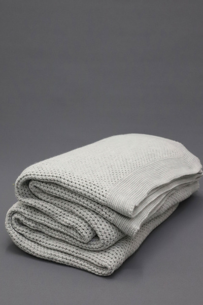 NEŞELİ HOME Yumuşak Örgü Battaniye Düz 130x170 cm Gri | Tek Kişilik TV Battaniyesi – Dekoratif ve Hafif