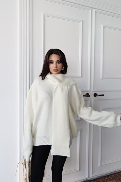 Serica Moda Ecru Scarf-Neck Soft Textured Knit Sweater