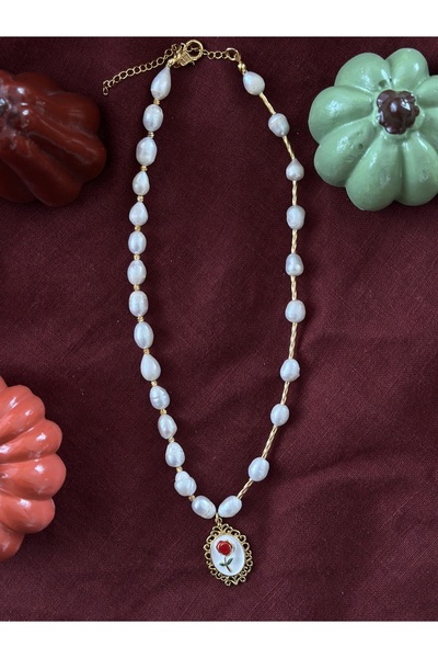 Butik İnci Rose Kolye